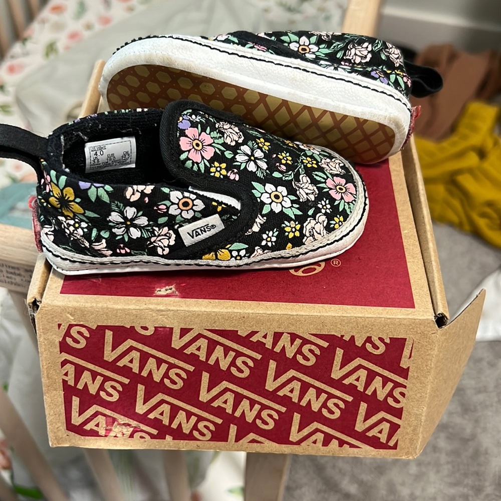 Vans floral slip on crib shoe 4